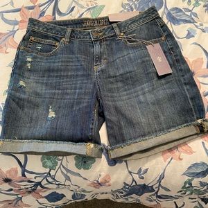 Jennifer Lopez distressed denim shorts